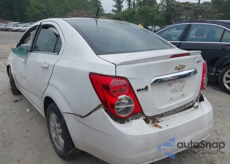 2015 Chevrolet Sonic Lt Auto из США, поврежденный, VIN 1G1JC5SH3F4186347